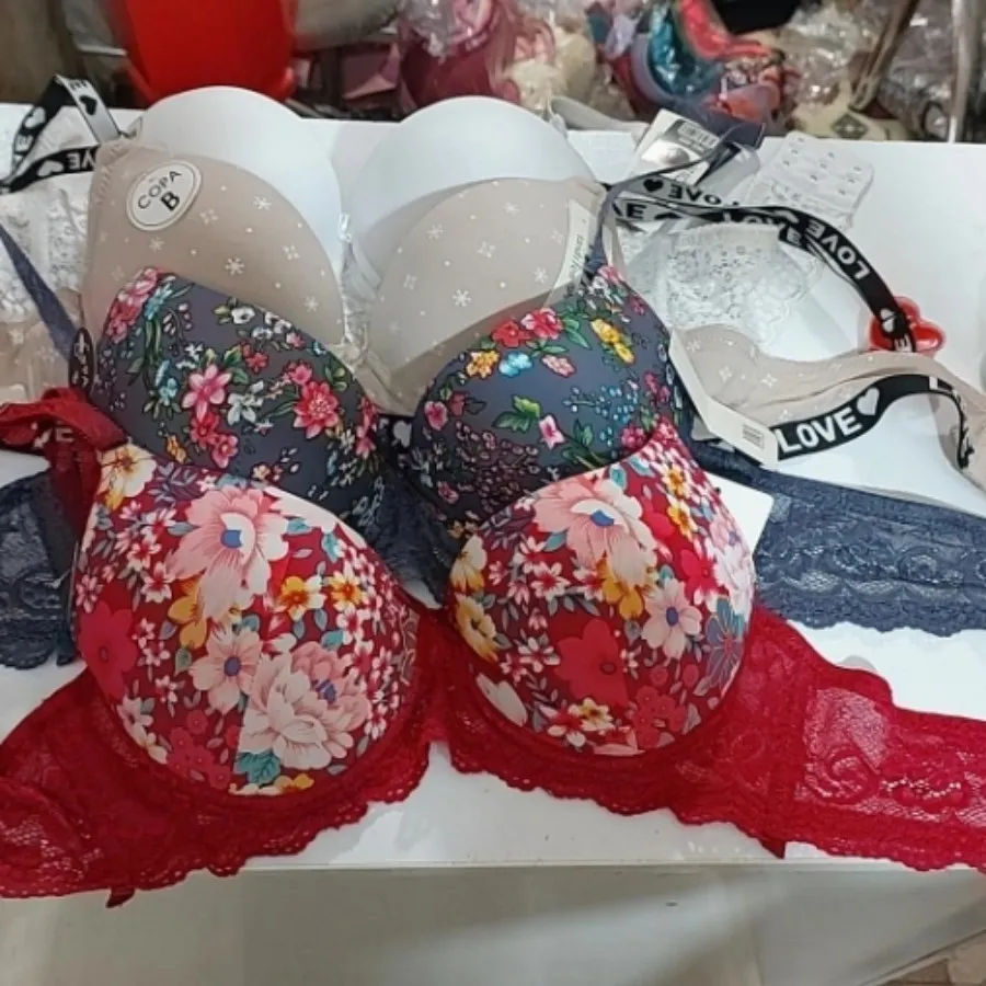 سوتین اسفنج کم