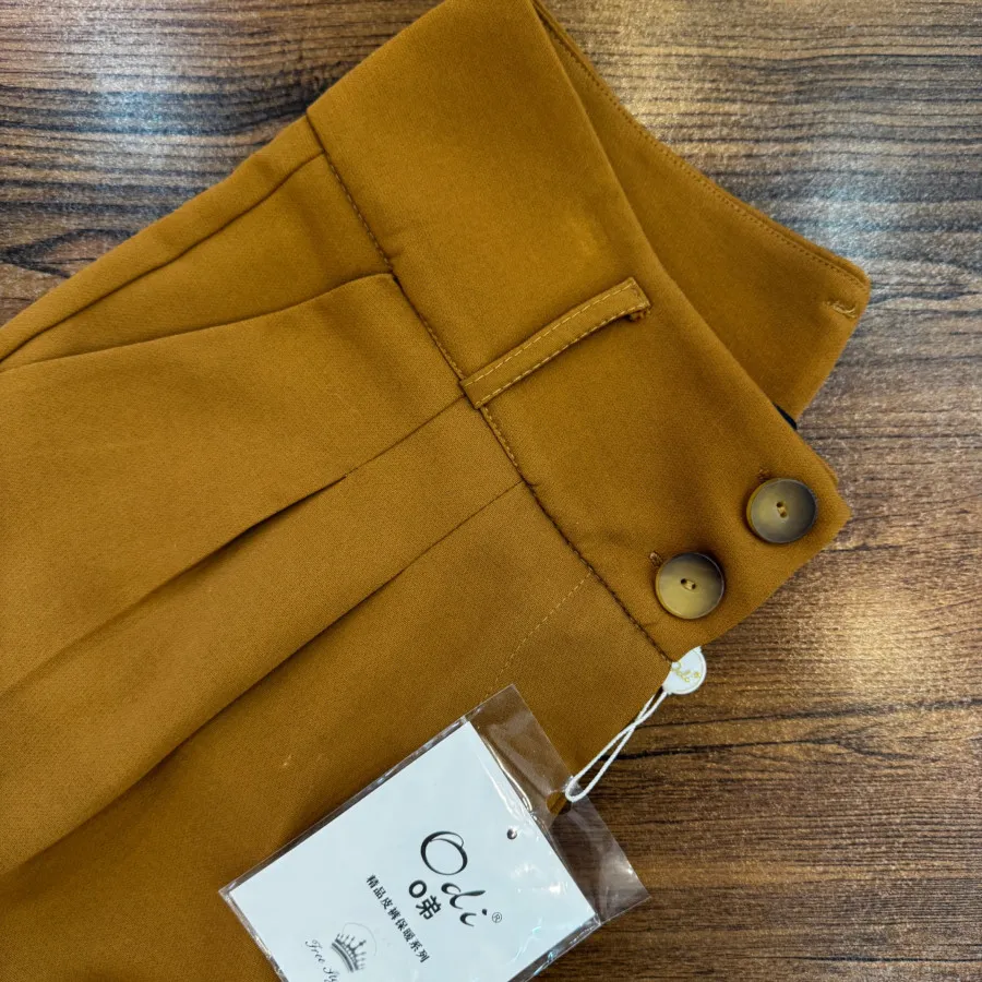 شلوار پارچه‌ای مام