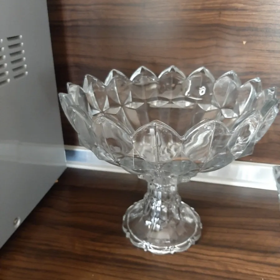 میوه خوری اجیل خوری شکلات