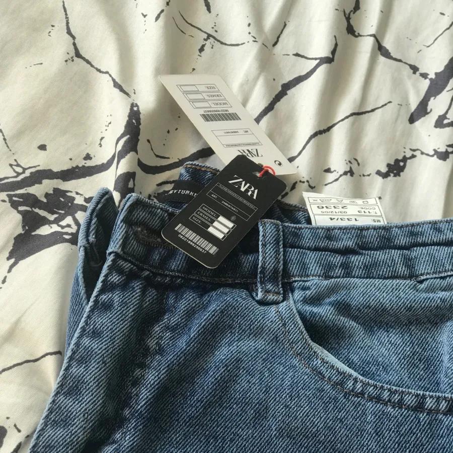 شلوار زاراا