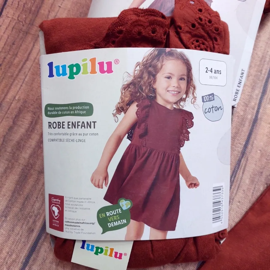 پیراهن قهوه ای دخترانه