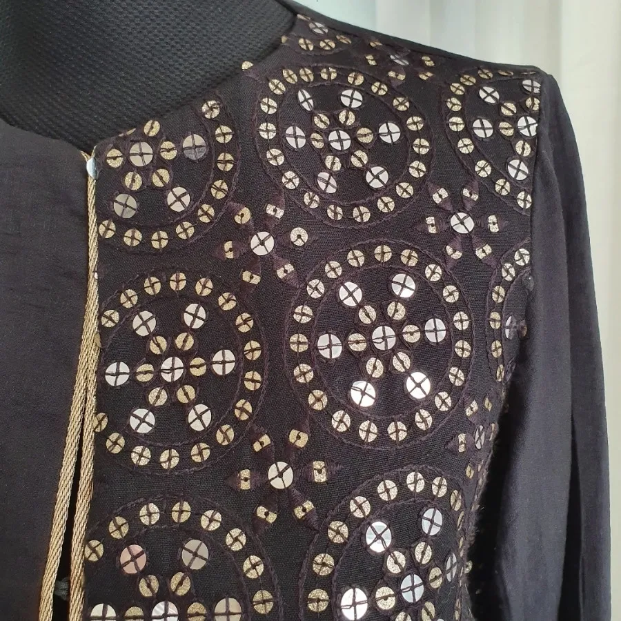 مانتو پولکدوزی