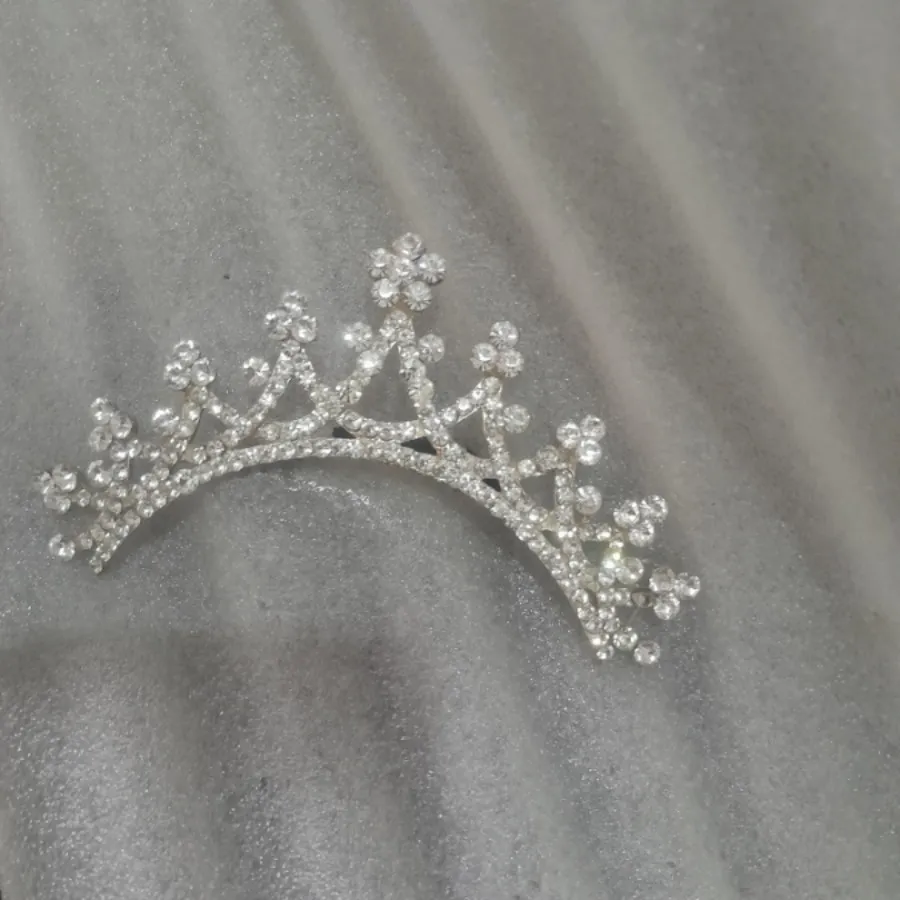 شانه تاج دار قدیمی