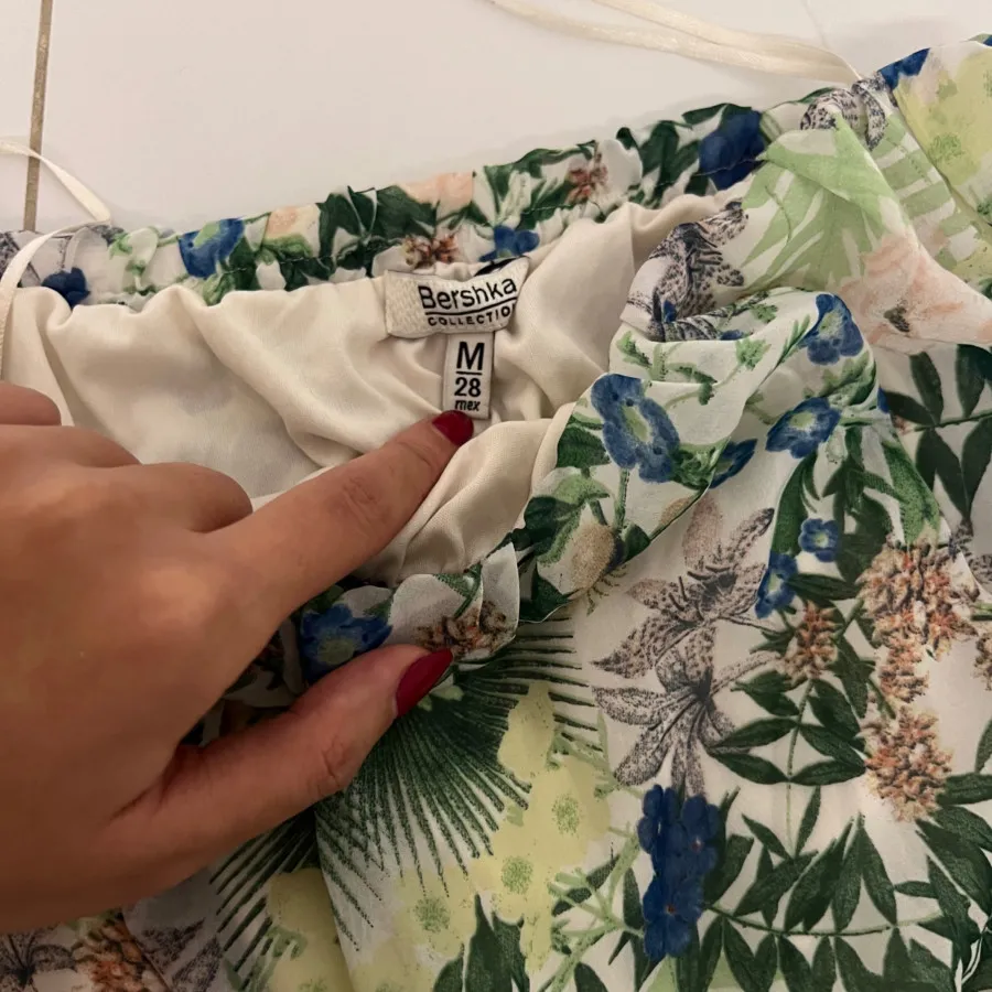 پیراهن ساحلی