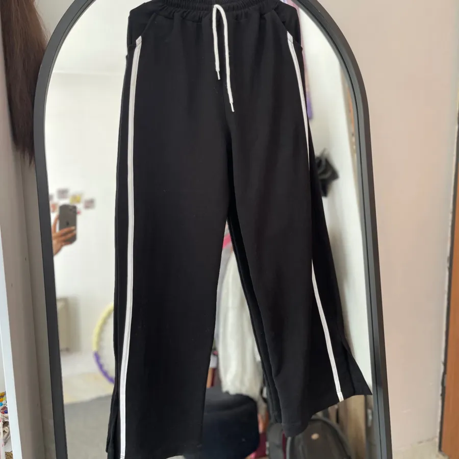 شلوار بغل چاک