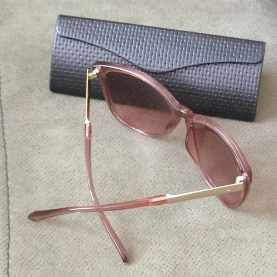 عینک آفتابی