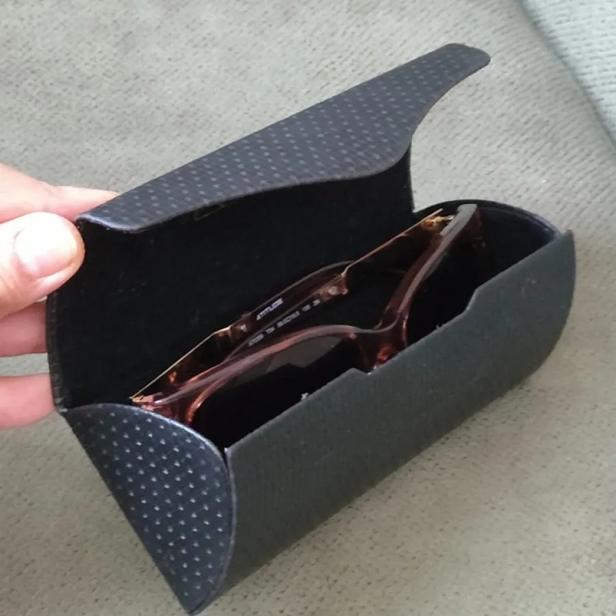 عینک آفتابی