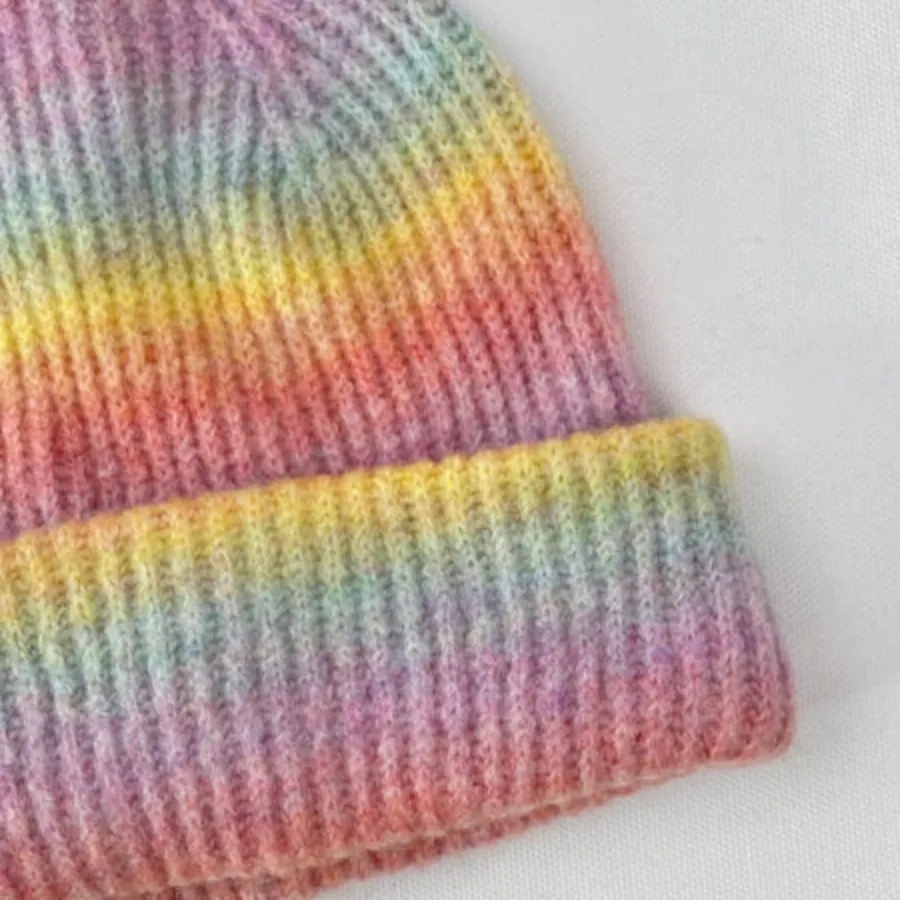 کلاه زنانه بافت برند