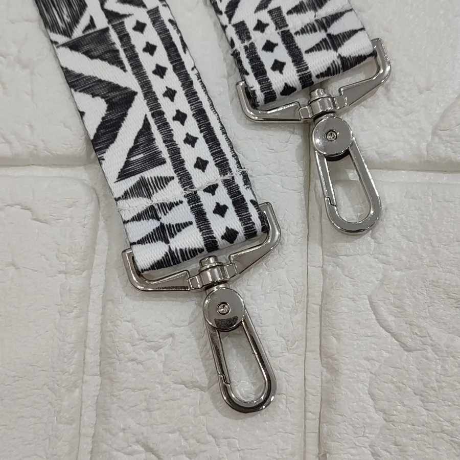 بند برزنتی طرحدار