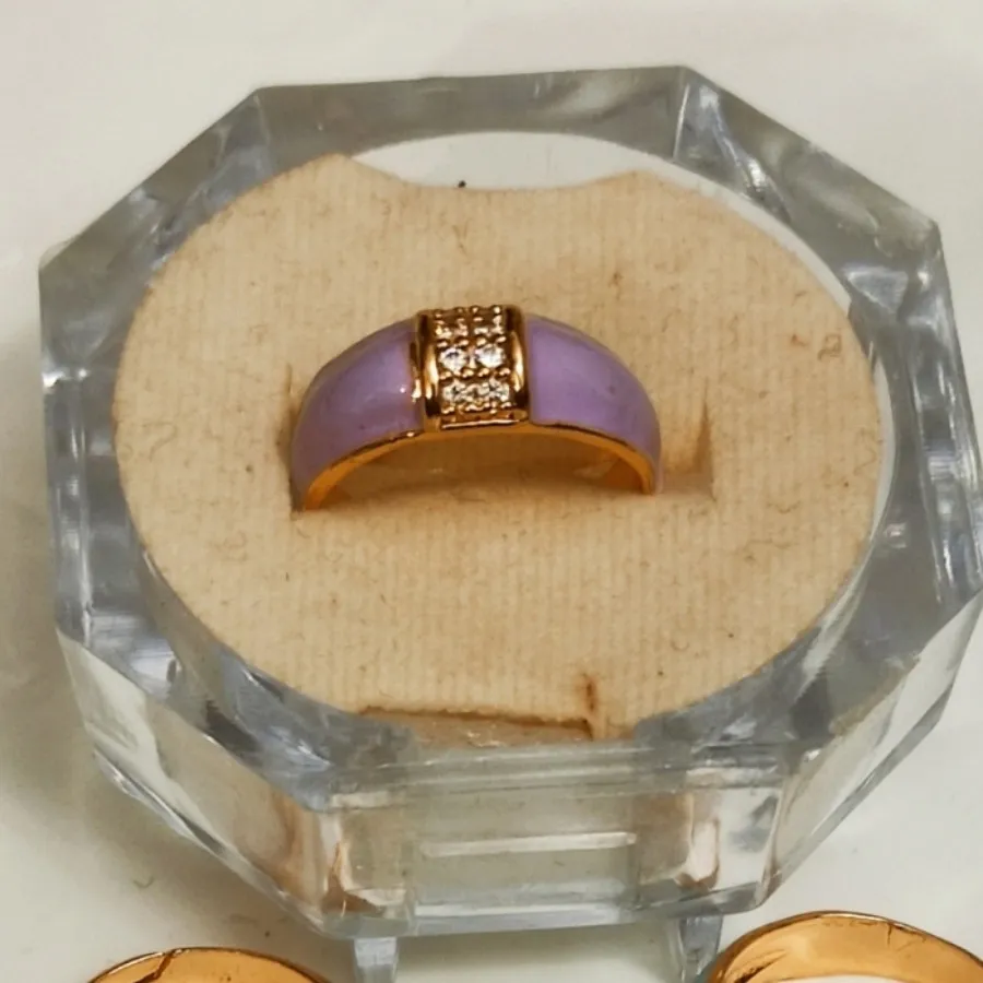 انگشترمیناکاری نگین دار