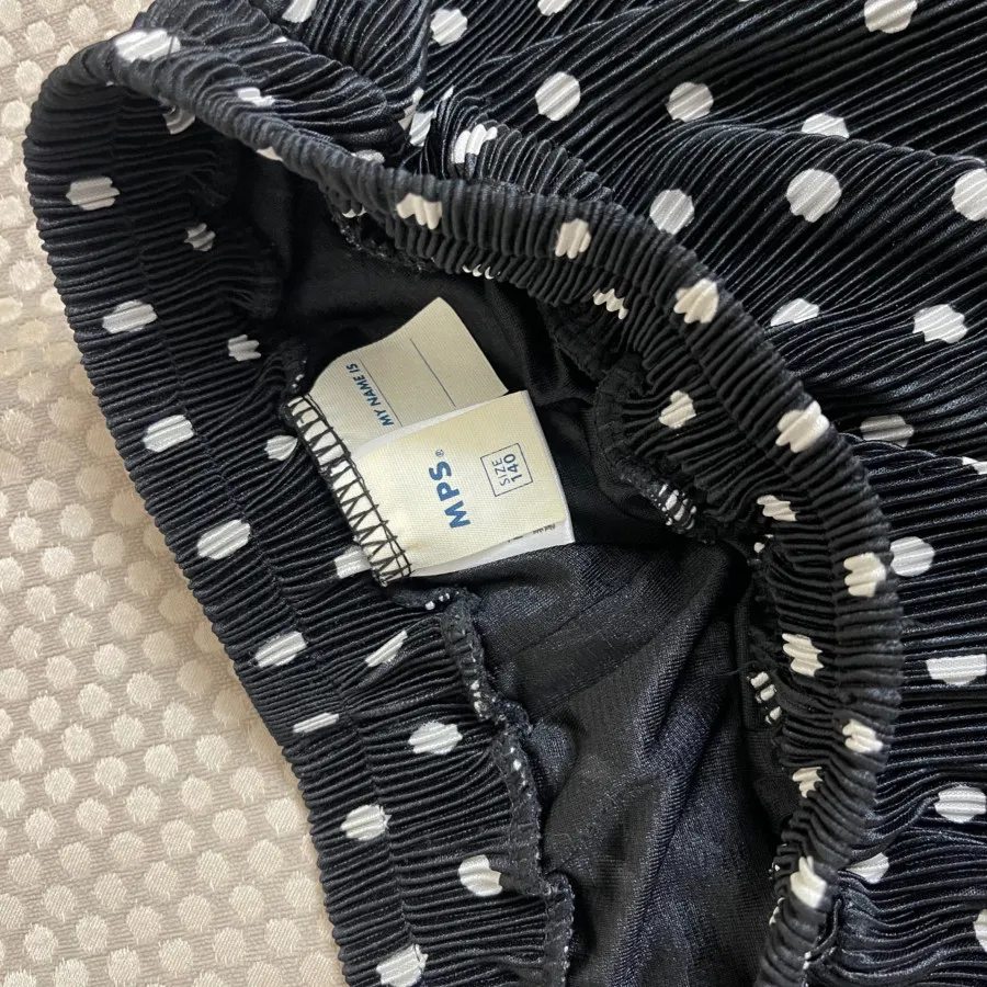 شلوار پلیسه جنس صدفی