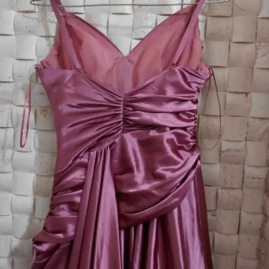 پیراهن مجلسی ساتن