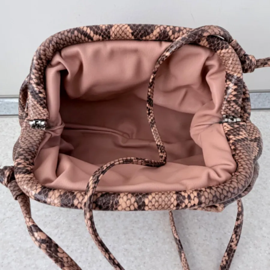 کیف پوست ماری