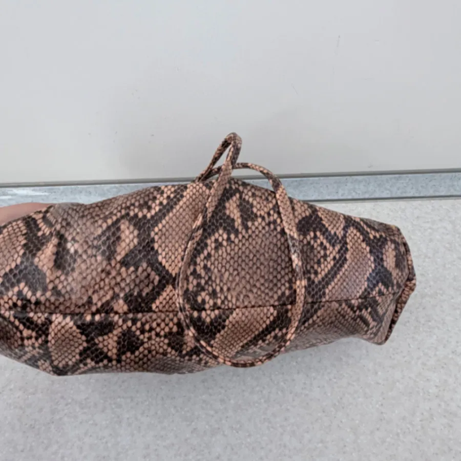 کیف پوست ماری