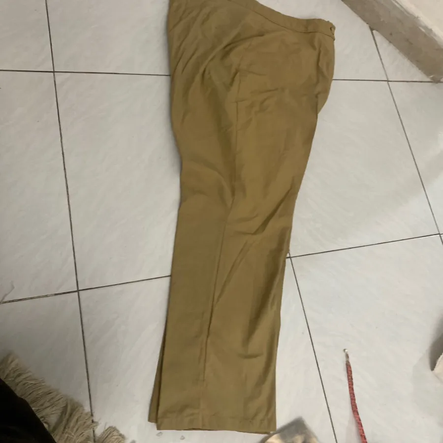 شلوار زنانه