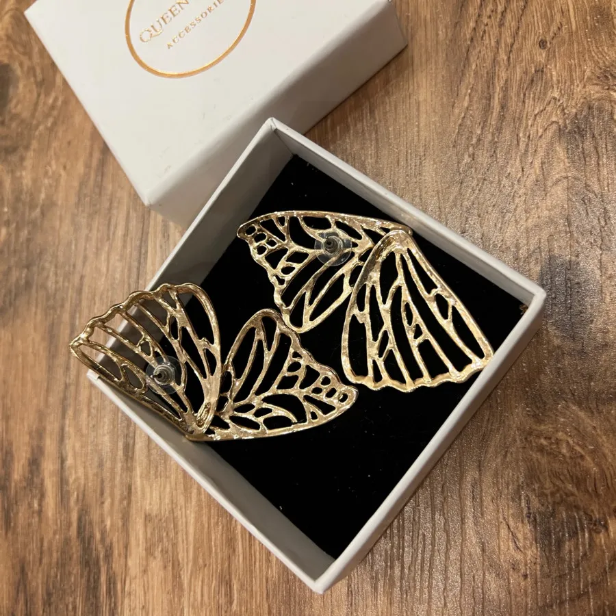 گوشواره پروانه