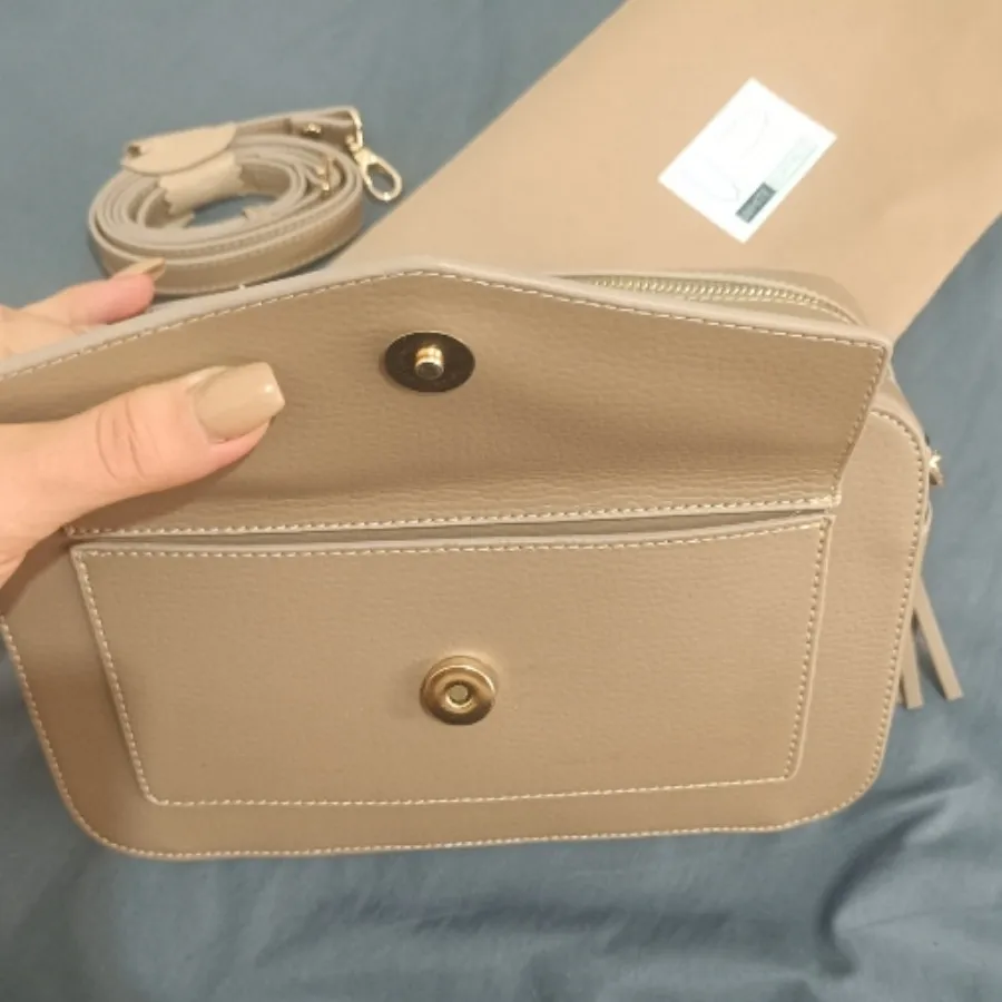 کیف بوفالو سفید