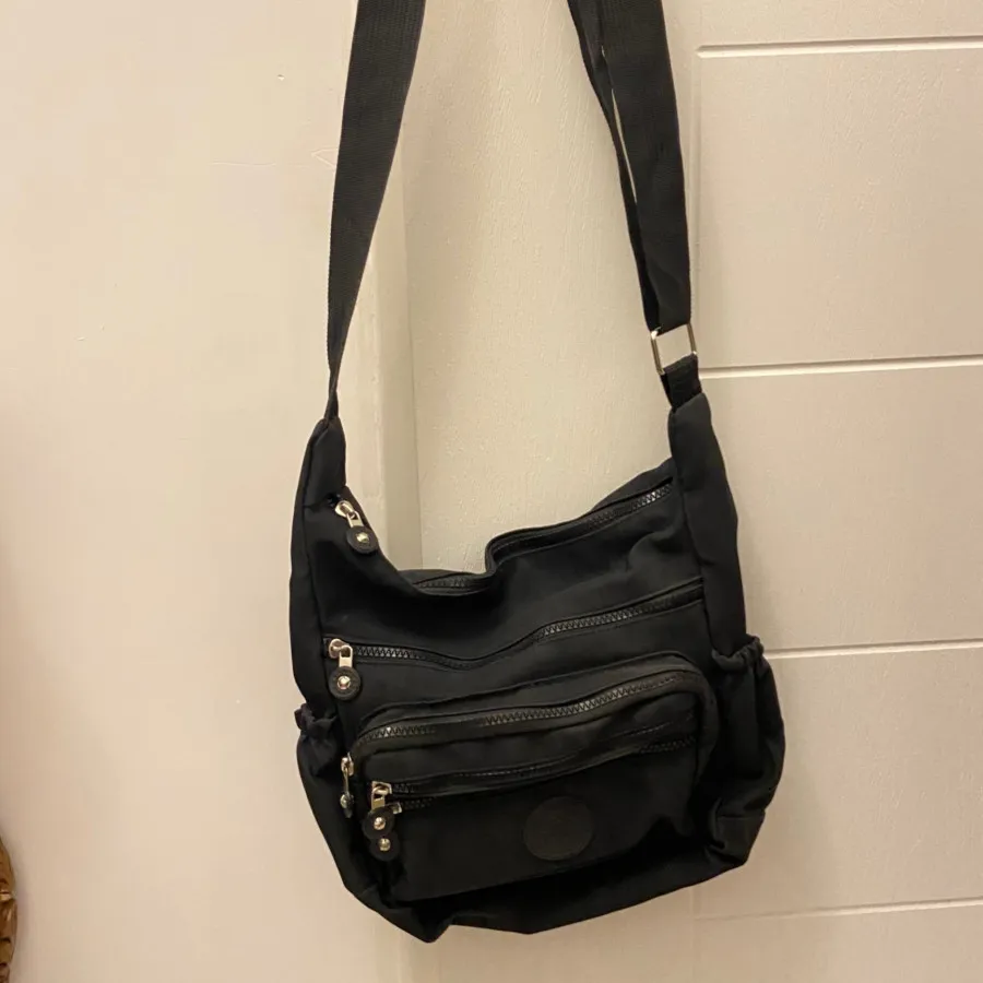 کیف رو دوشی