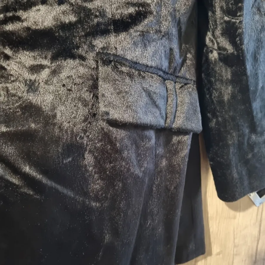 کت مخمل کوبیده