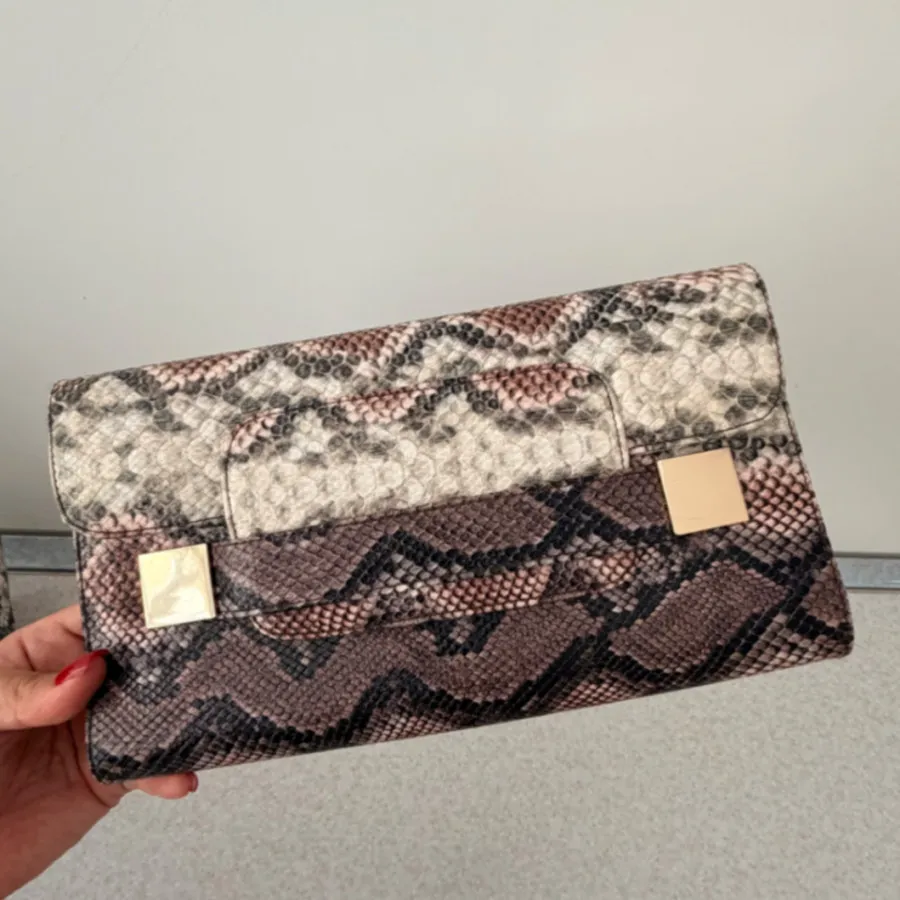 کیف پوست ماری