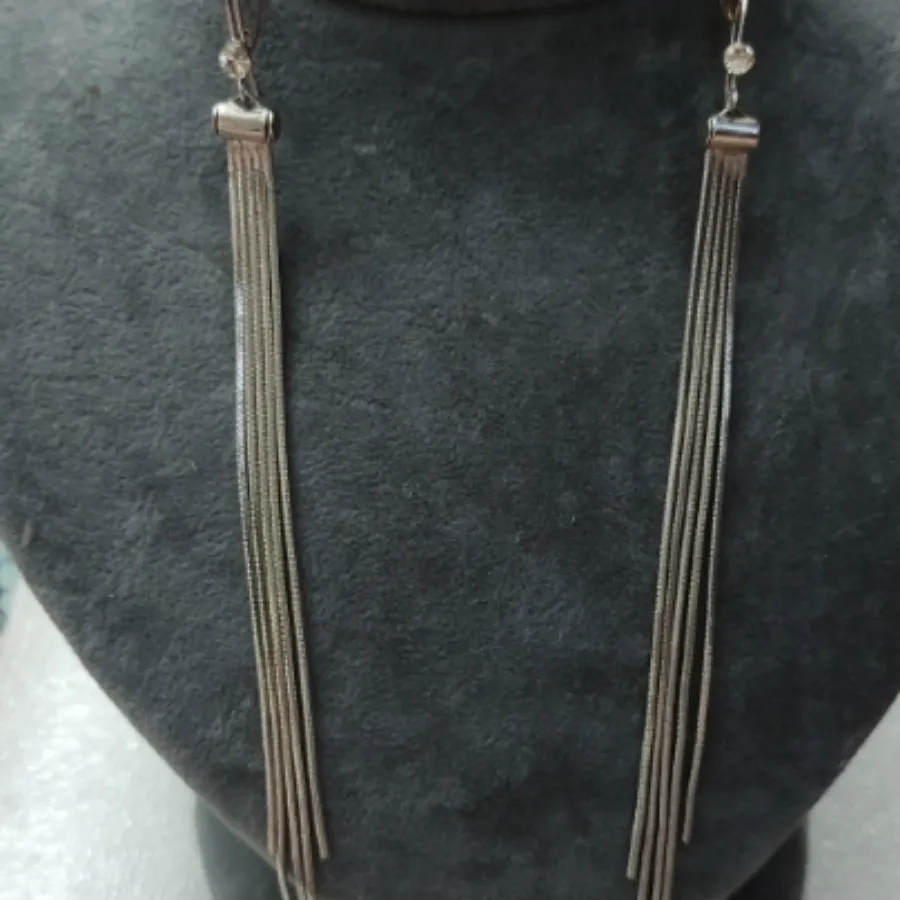 گوشواره آویز بسیار بلند