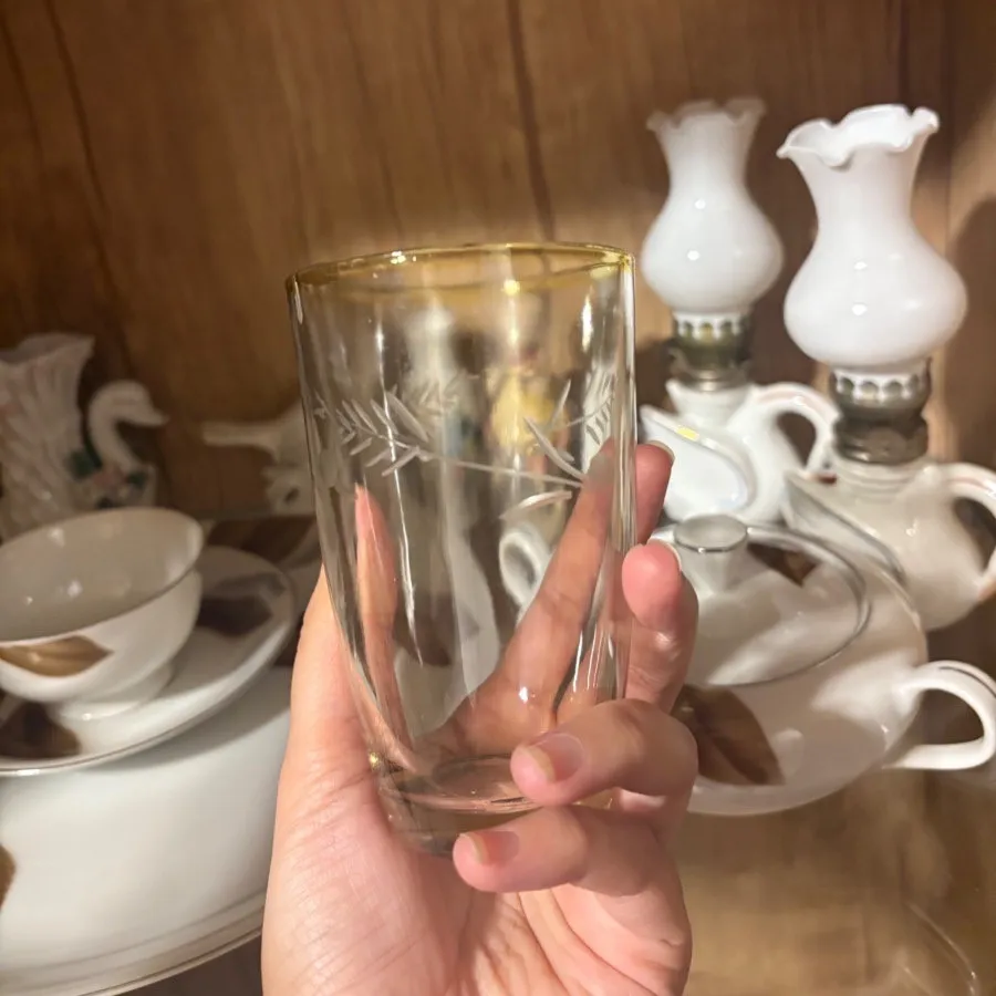 لیوان قدیمی