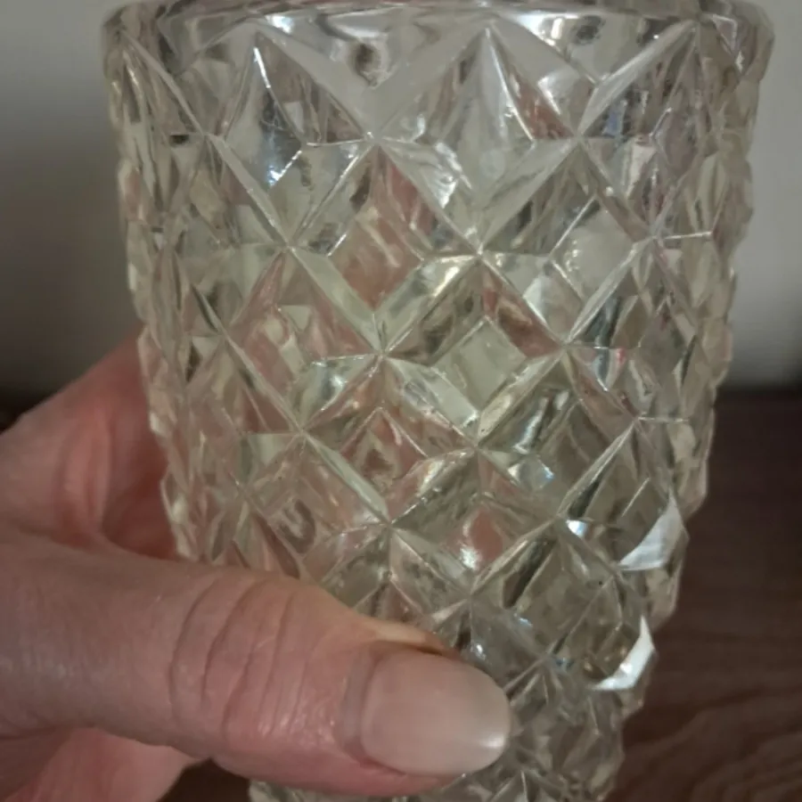 گلدان کریستال قدیمی