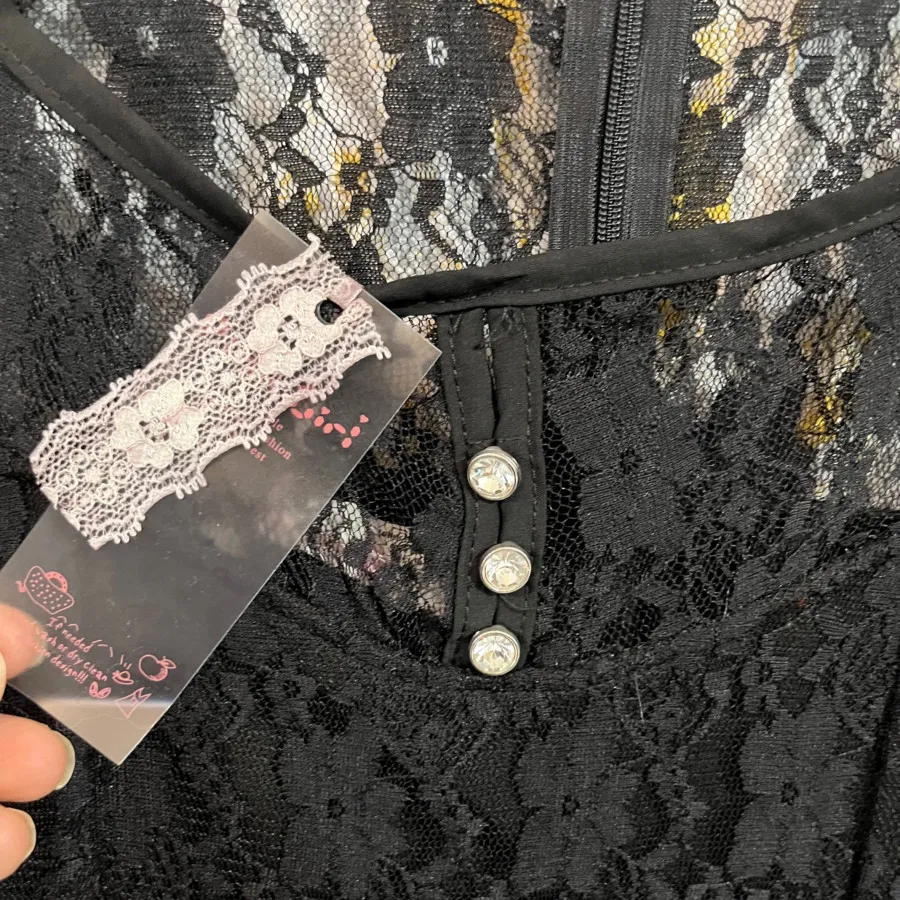 پیراهن مشکی