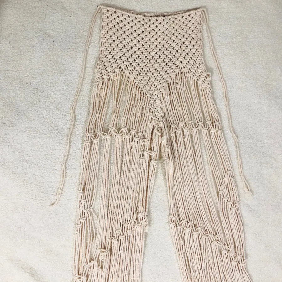 کراپ تاپ و شلوار مکرمه