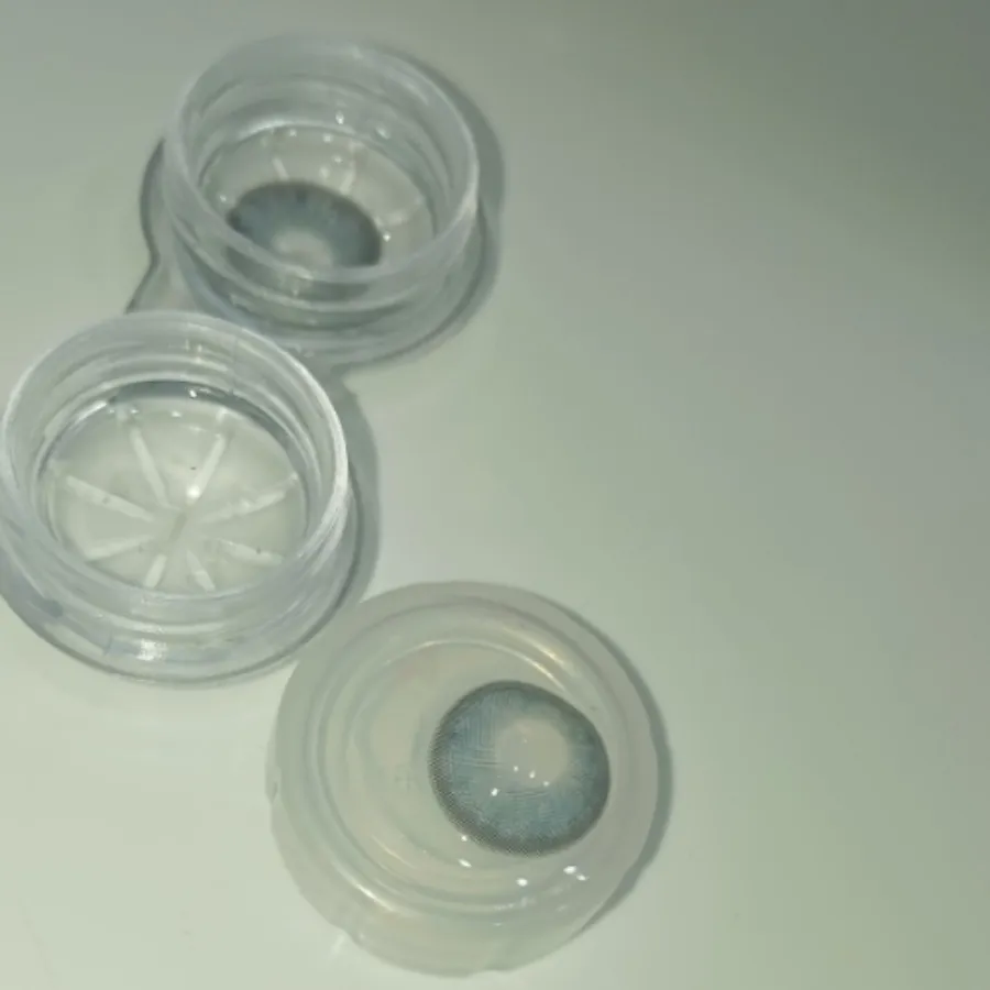 لنز سلنا بلوجین