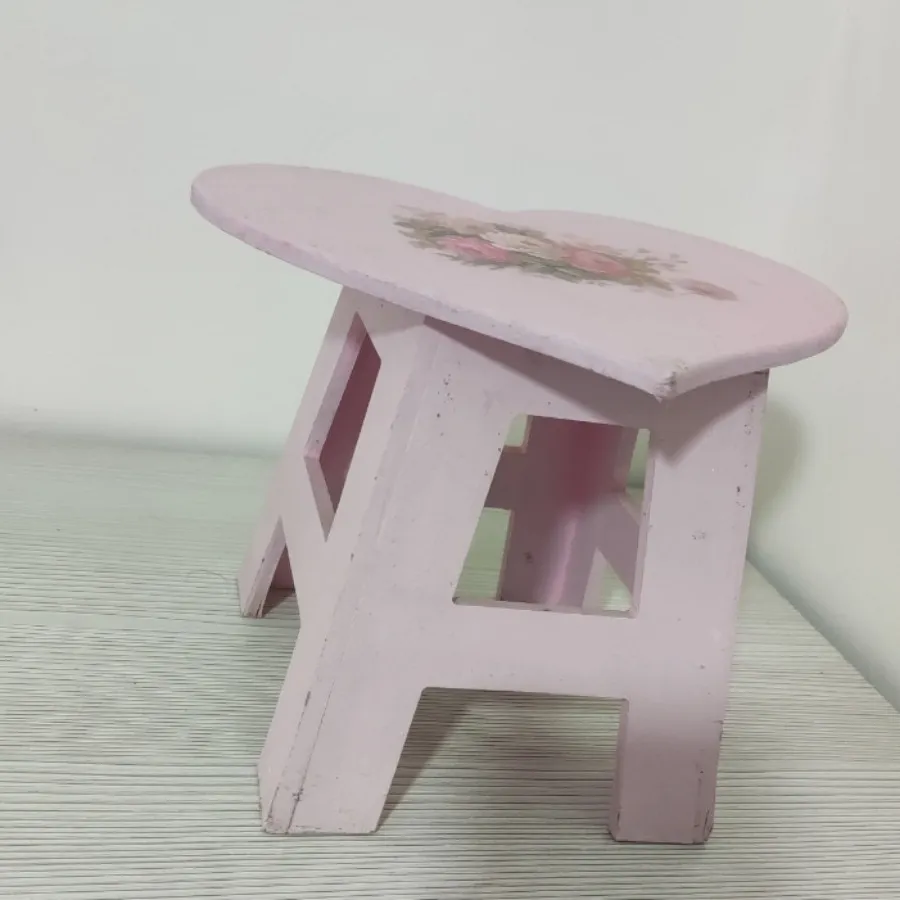 چهارپایه چوبی