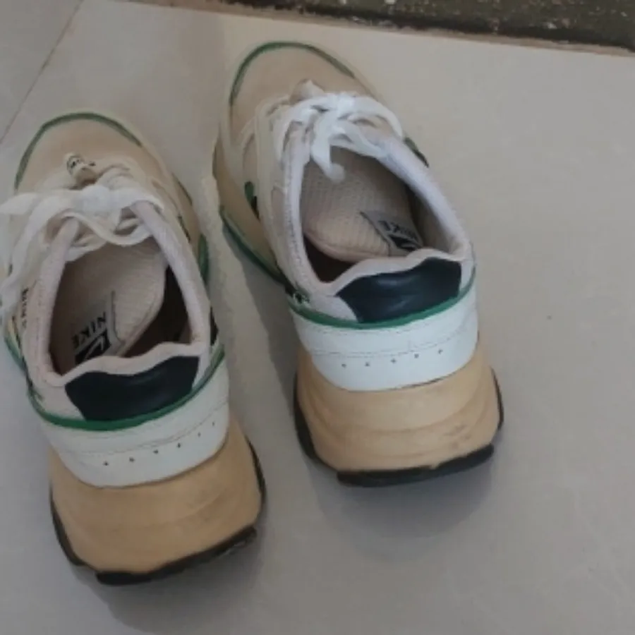 کتونی اسپرت