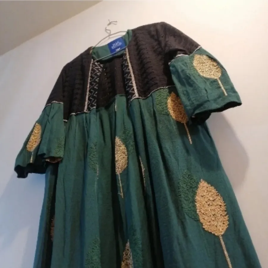 مانتو سوزن دوزی سبز