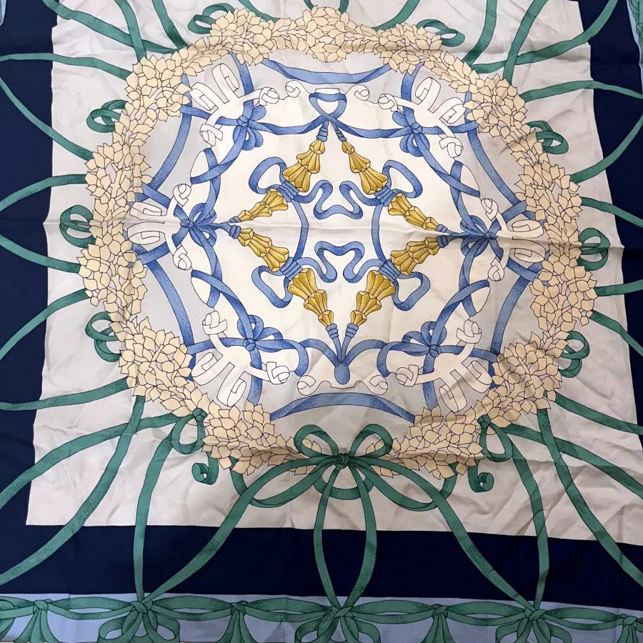 روسری قواره دار