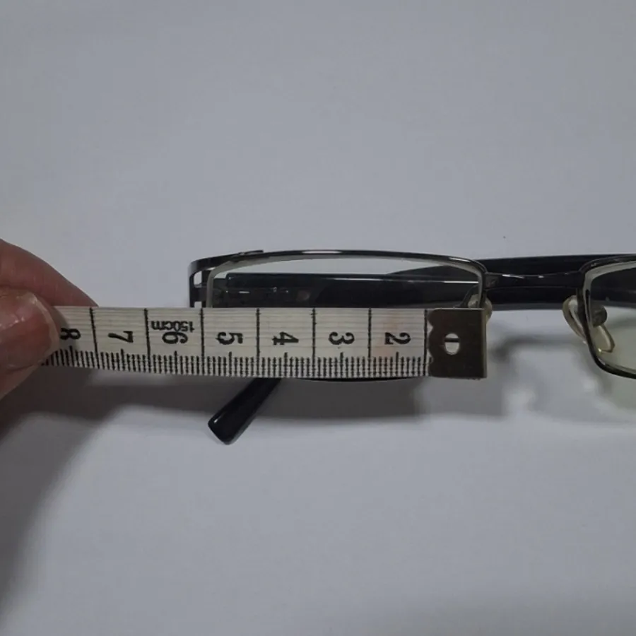 عینک طبی مطالعه