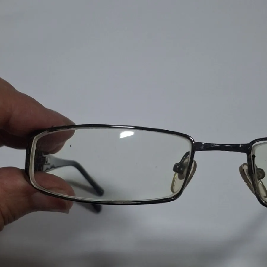 عینک طبی مطالعه