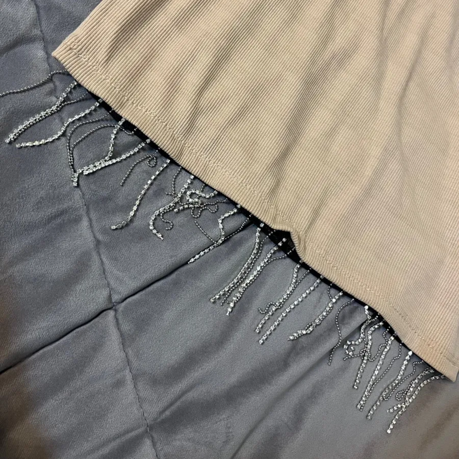 کراپ ریش ریش نگینی