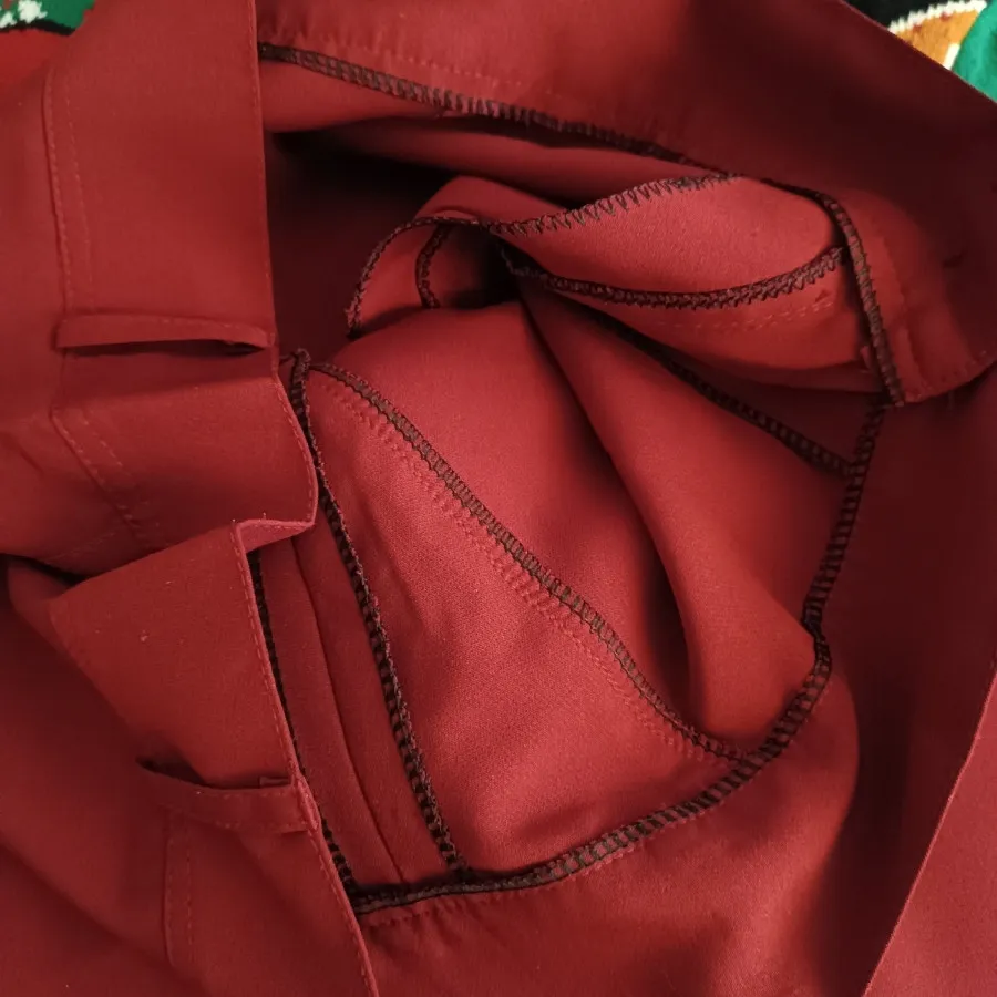 شلوار زرشکی راسته