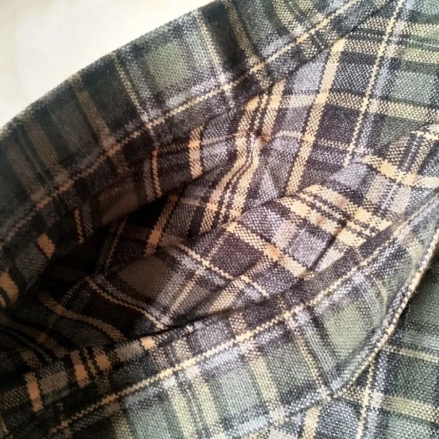 دامن کلوش ، پشمی چهارخانه