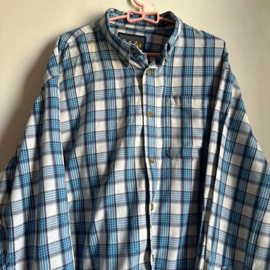 پیراهن چهارخونه