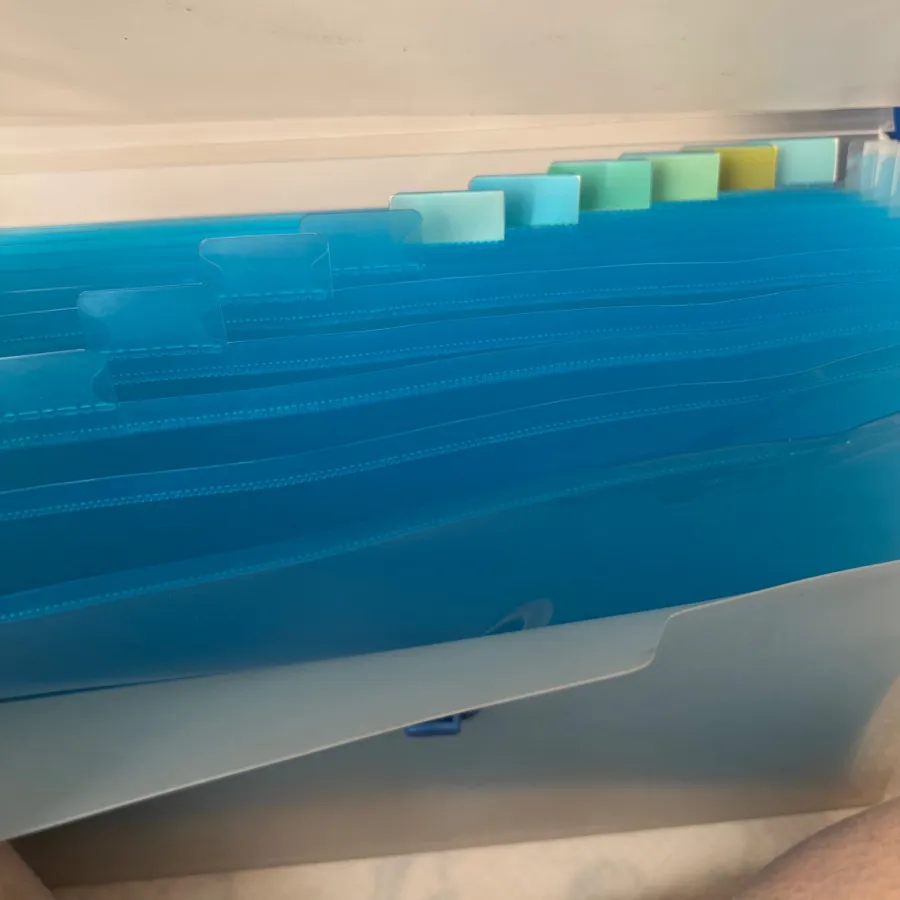 نگهدارنده مدارک