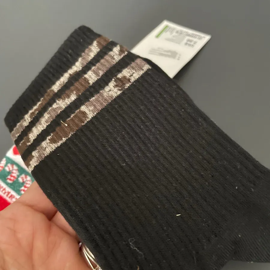 جوراب های دلبر