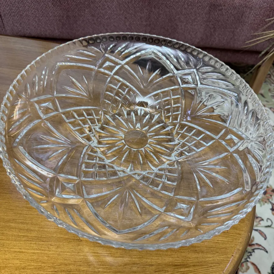 میوه خوری نیم گود یخی