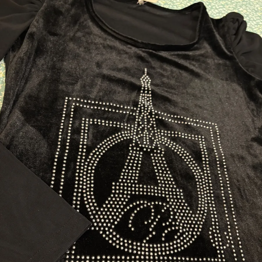 بلوز مخمل در 2طرح مختلف