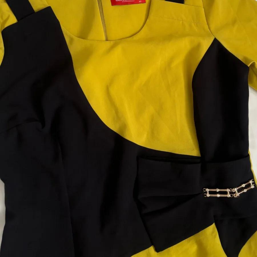 پیراهن سانتامونیکا