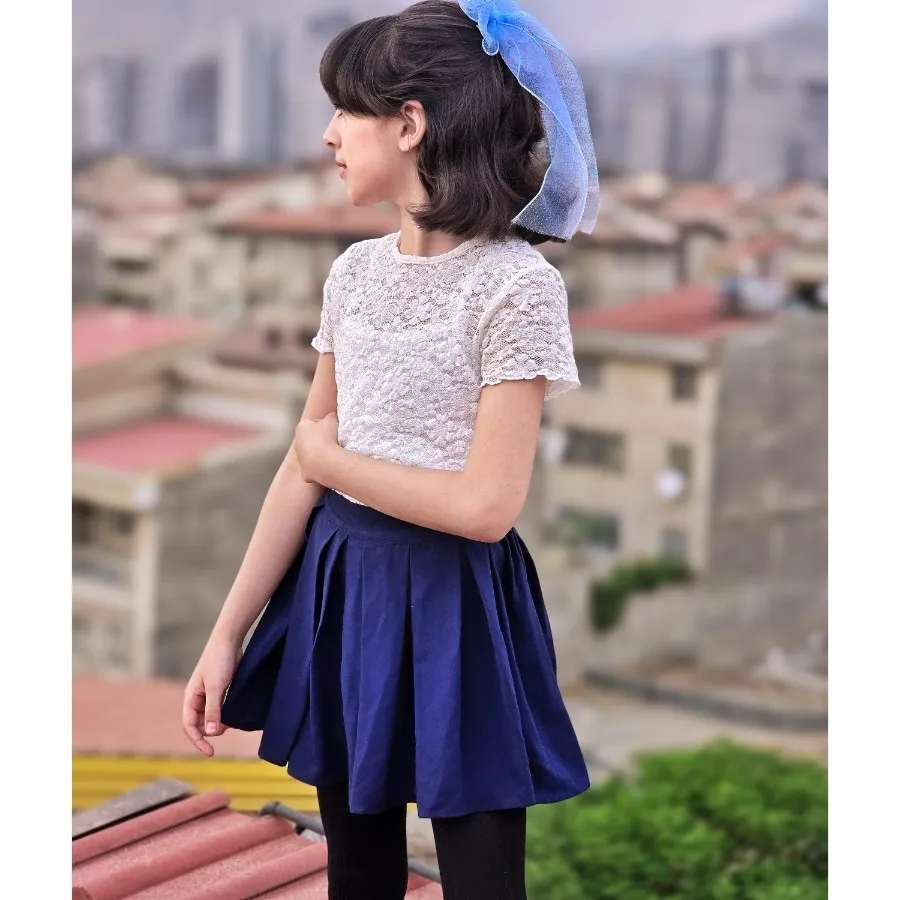 بلوز و دامن