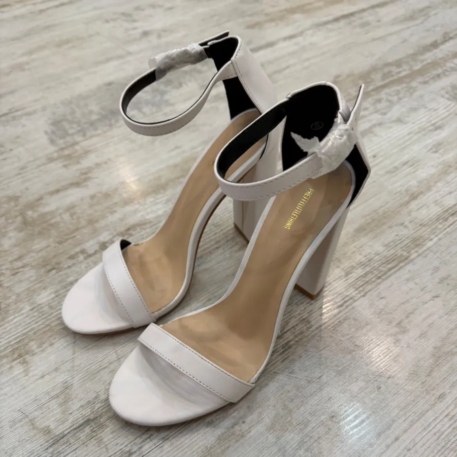 کفش مجلسی انگلیسی