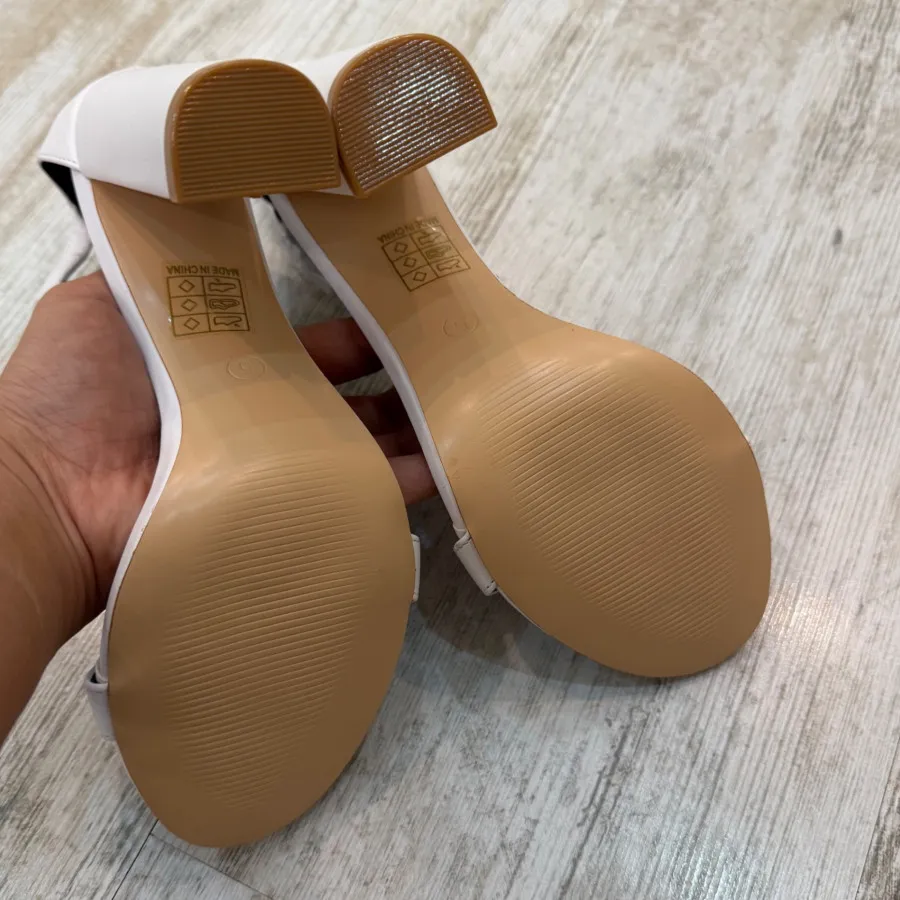 کفش مجلسی انگلیسی