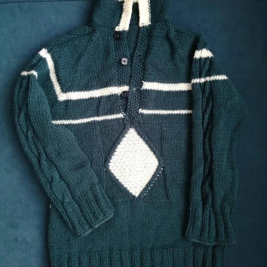 پلیور بچگانه