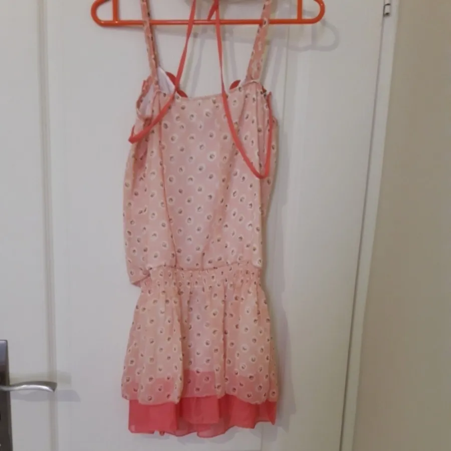 پیراهن زنانه